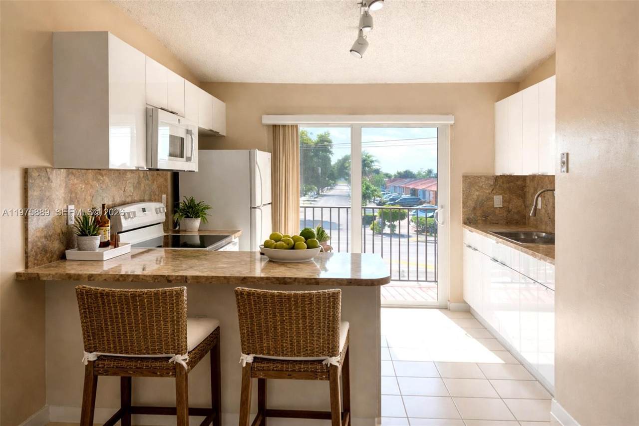 7603 29th Ln - Photo 1