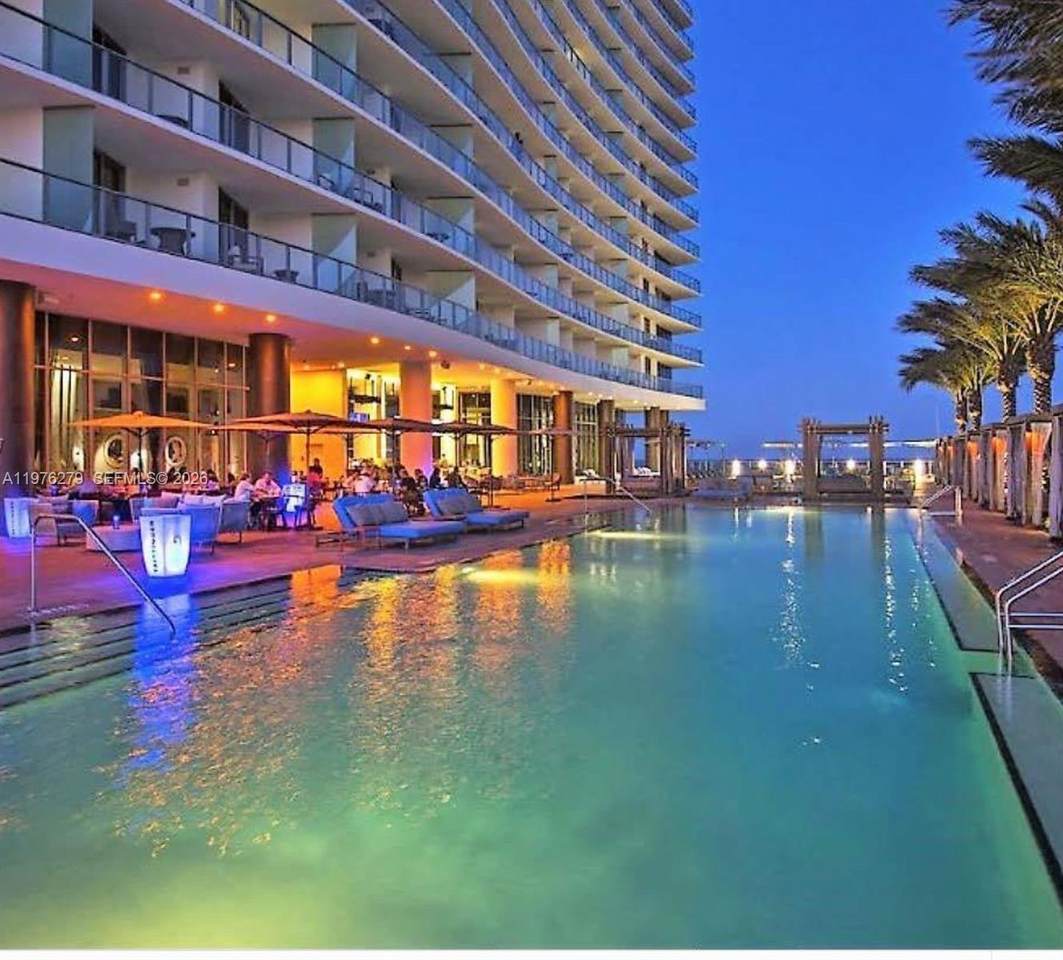 https://bt-photos.global.ssl.fastly.net/miami/1280_boomver_1_A11976279-2.jpg