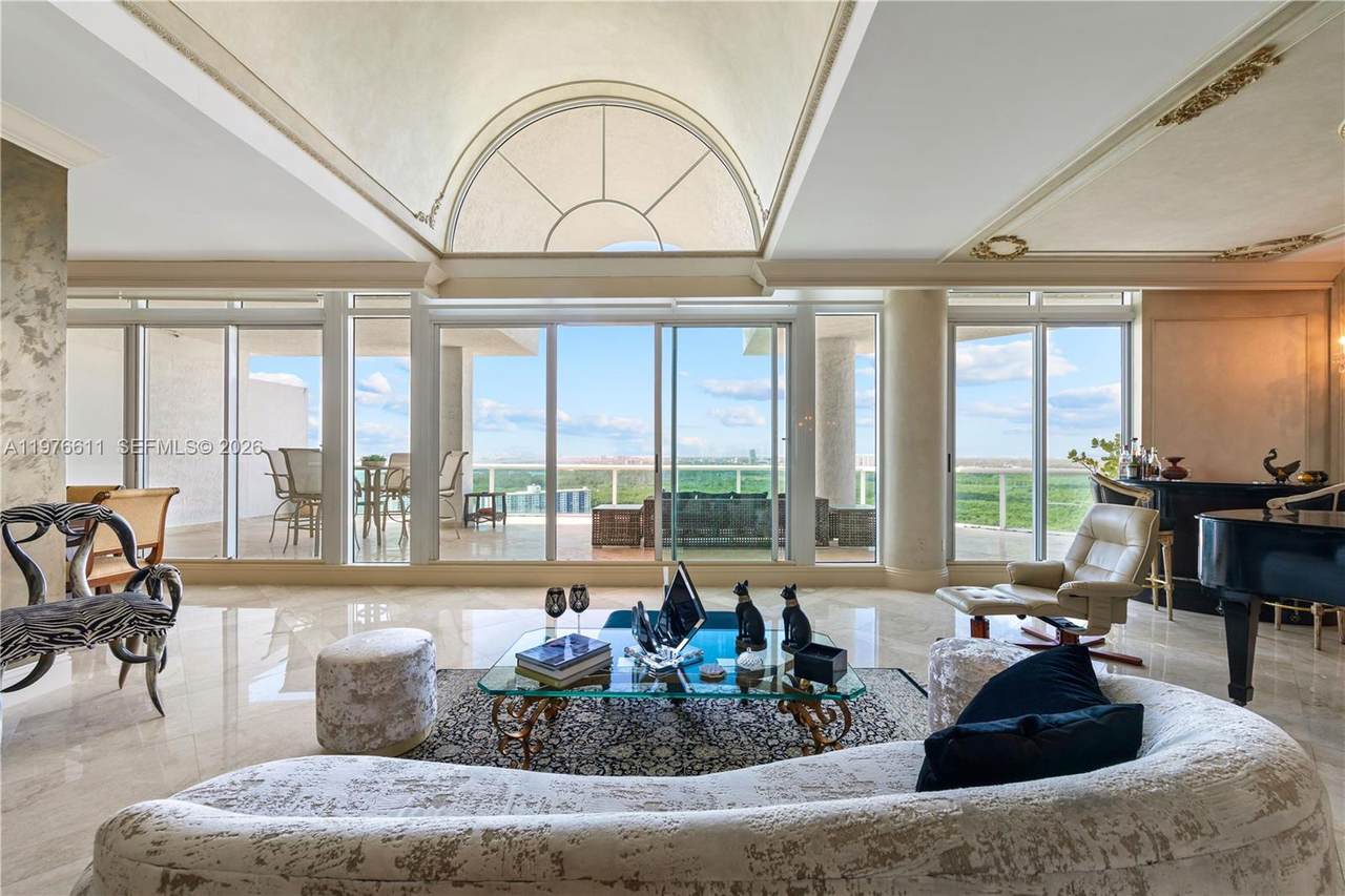 16500 Collins Ave - Photo 1