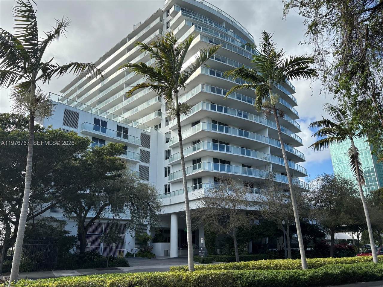 4250 Biscayne Blvd - Photo 1