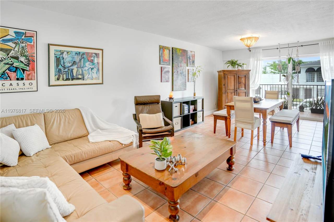 1455 West Ave - Photo 1