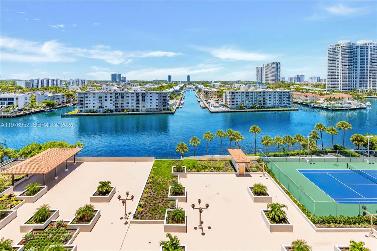 https://bt-photos.global.ssl.fastly.net/miami/1280_boomver_1_A11976952-2.jpg