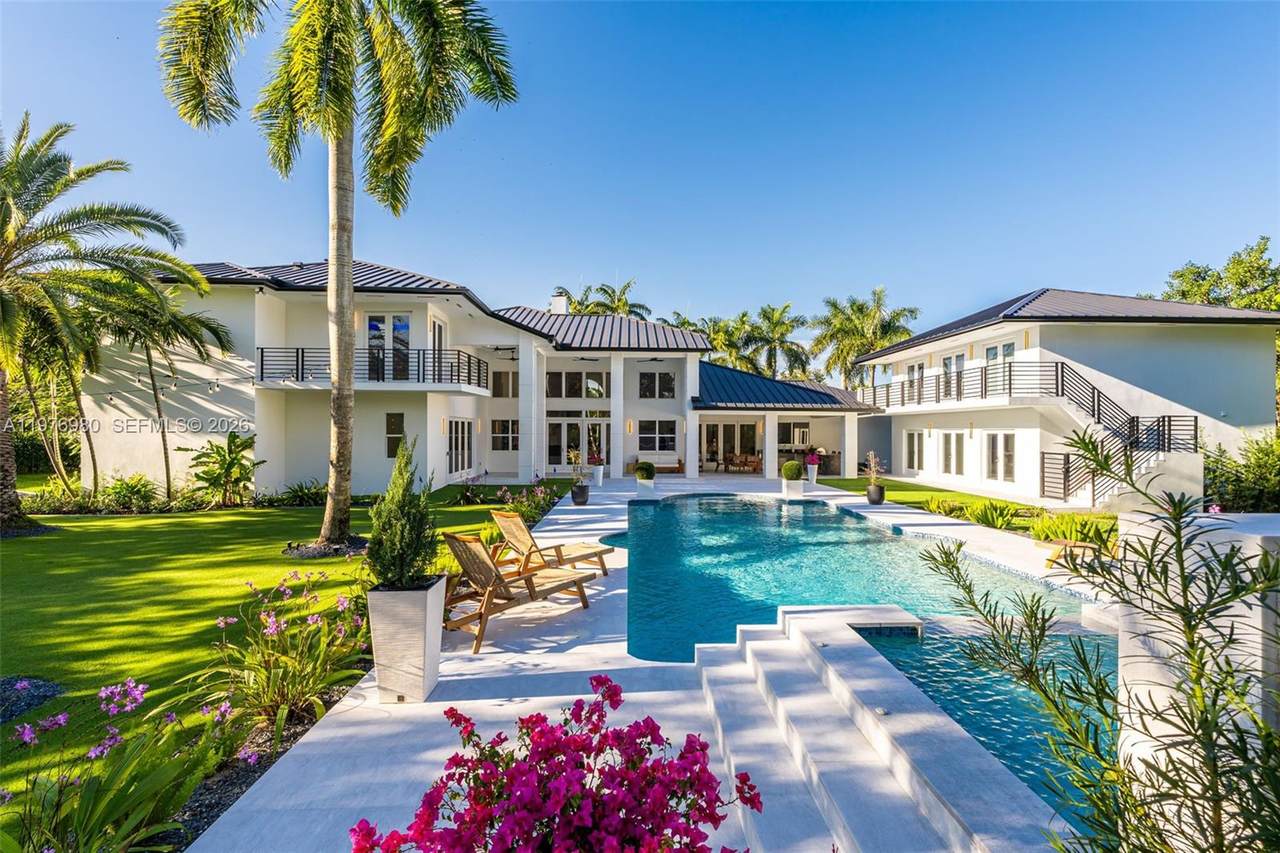https://bt-photos.global.ssl.fastly.net/miami/1280_boomver_1_A11976980-2.jpg
