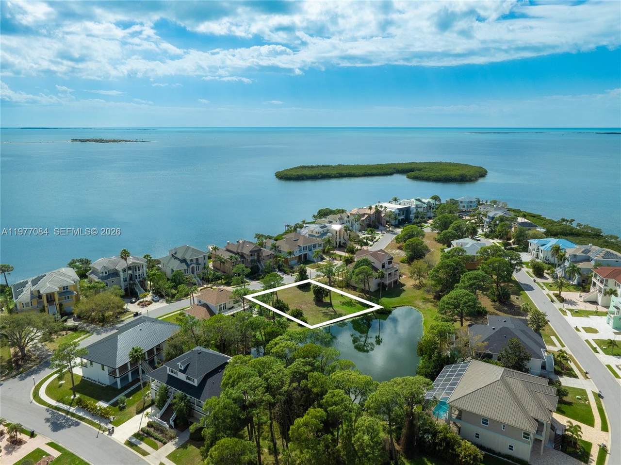 https://bt-photos.global.ssl.fastly.net/miami/1280_boomver_1_A11977084-2.jpg