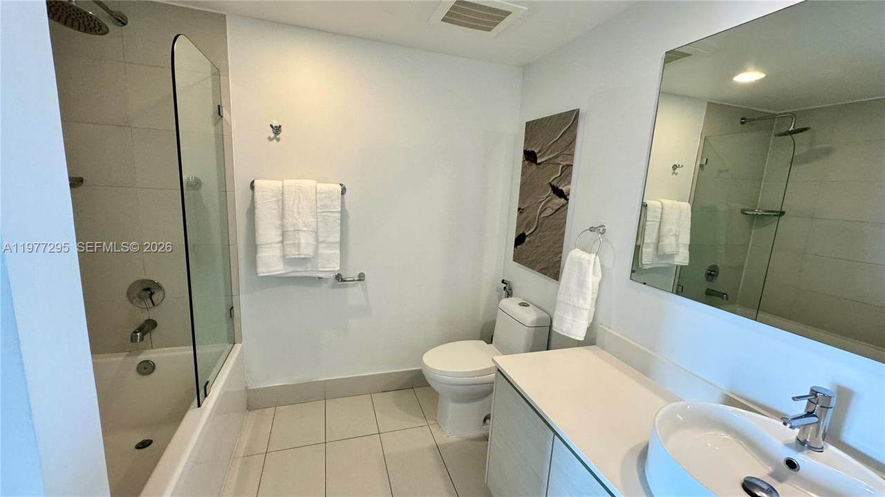 https://bt-photos.global.ssl.fastly.net/miami/1280_boomver_1_A11977295-2.jpg