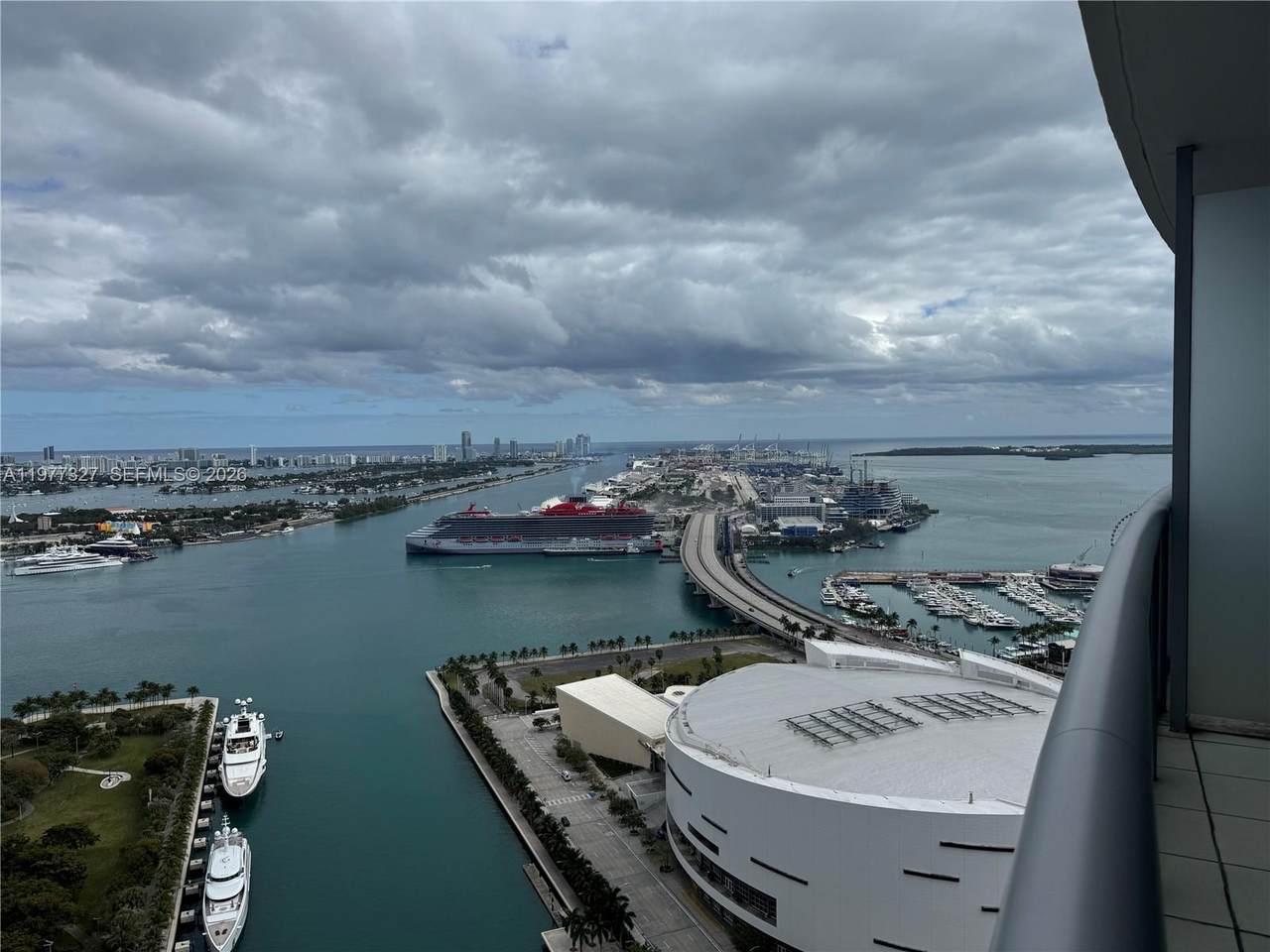 888 Biscayne Blvd - Photo 1