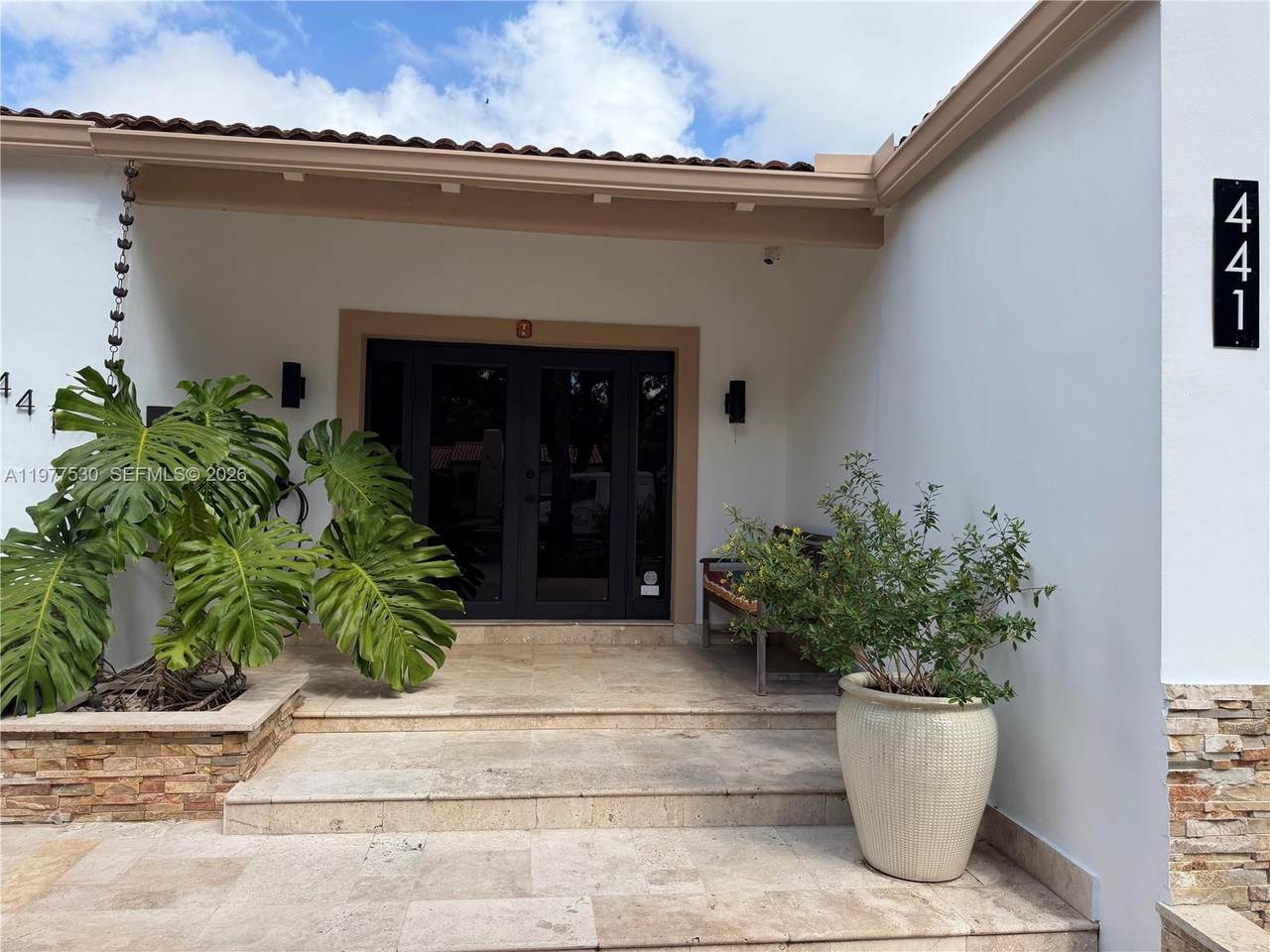 https://bt-photos.global.ssl.fastly.net/miami/1280_boomver_1_A11977530-2.jpg