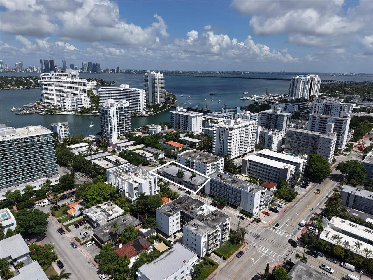 https://bt-photos.global.ssl.fastly.net/miami/1280_boomver_1_A11977555-2.jpg
