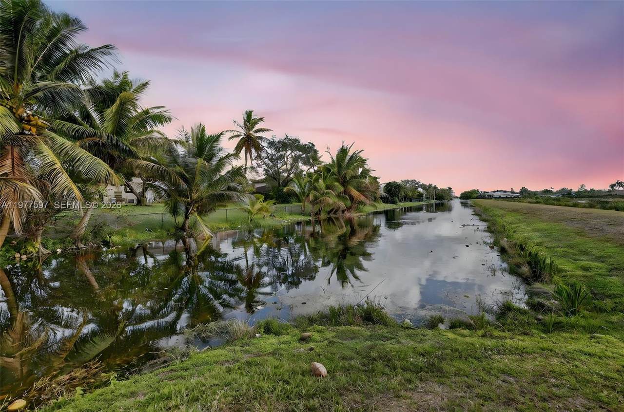 https://bt-photos.global.ssl.fastly.net/miami/1280_boomver_1_A11977597-2.jpg