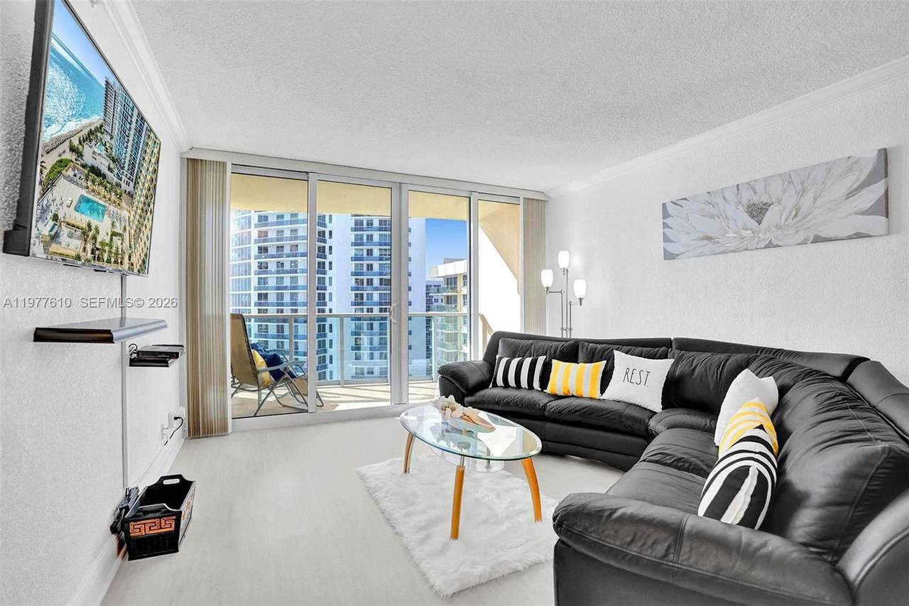 https://bt-photos.global.ssl.fastly.net/miami/1280_boomver_1_A11977610-2.jpg