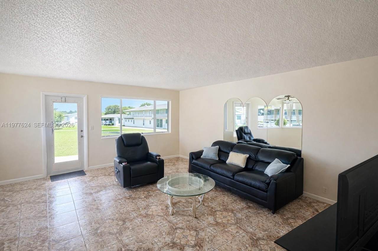 https://bt-photos.global.ssl.fastly.net/miami/1280_boomver_1_A11977624-2.jpg