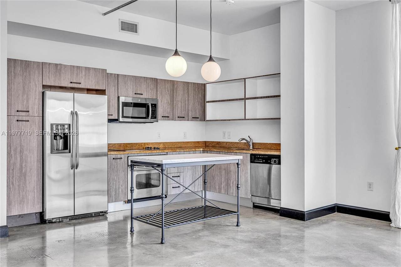2275 Biscayne Blvd - Photo 1