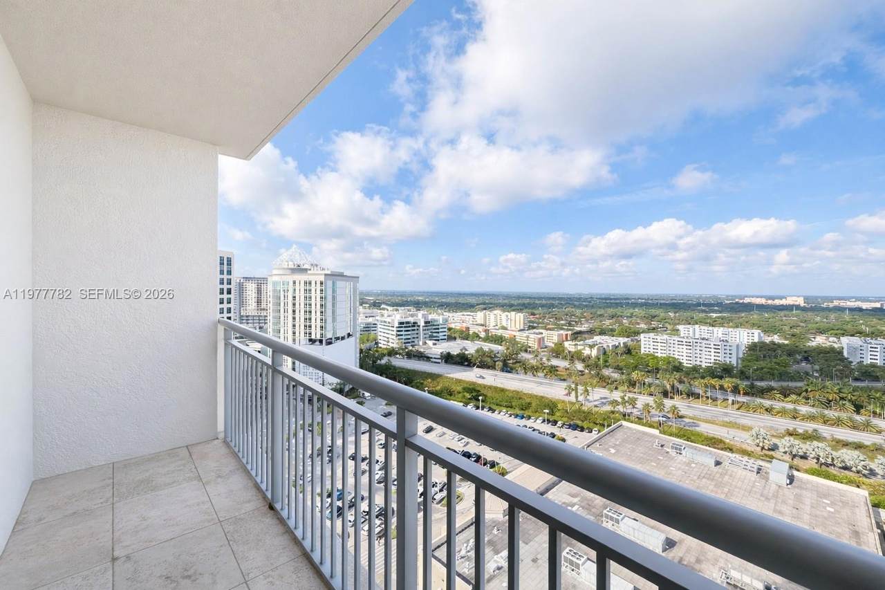 9066 73rd Ct - Photo 1