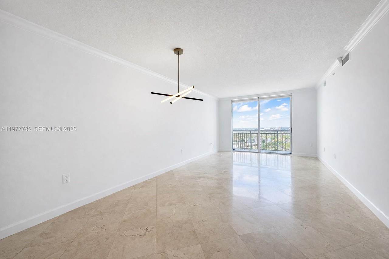 https://bt-photos.global.ssl.fastly.net/miami/1280_boomver_1_A11977782-2.jpg