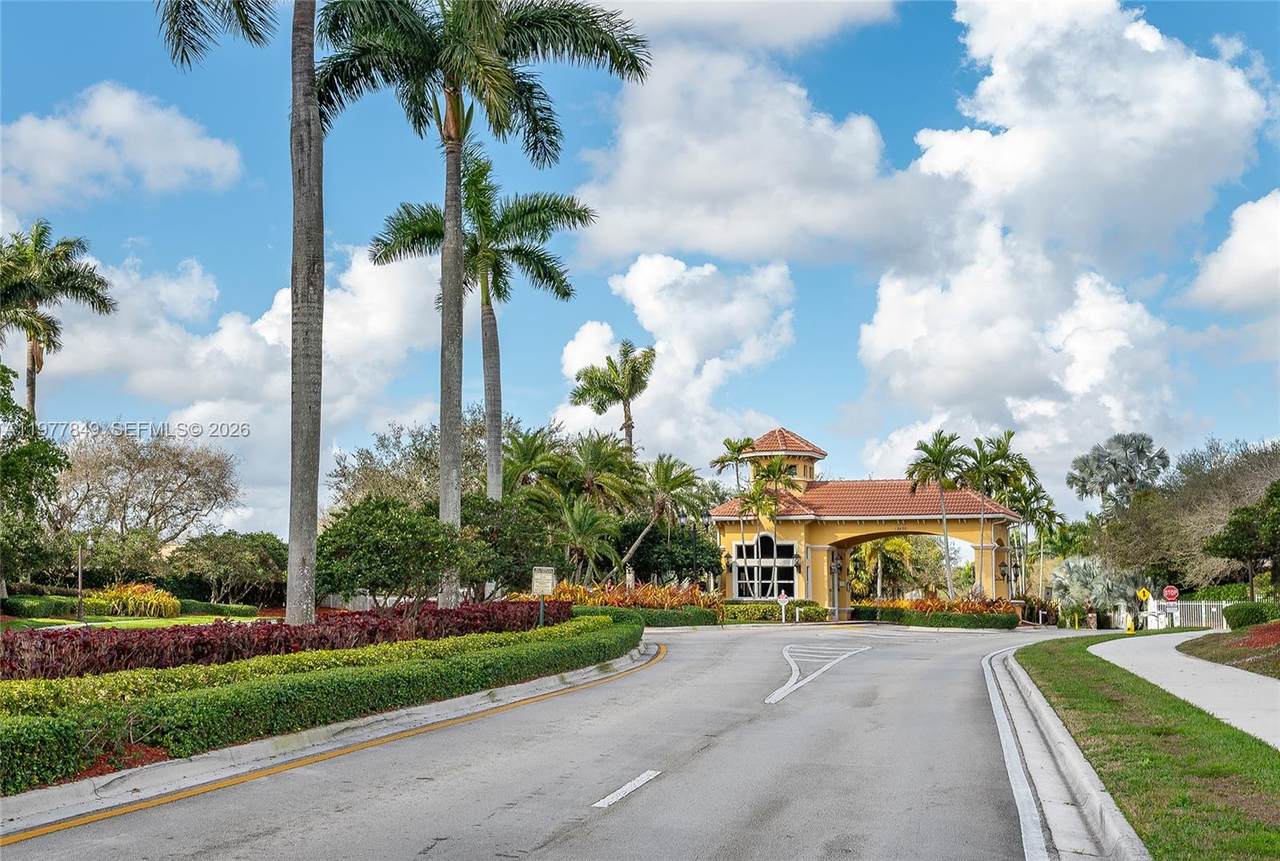 https://bt-photos.global.ssl.fastly.net/miami/1280_boomver_1_A11977849-2.jpg