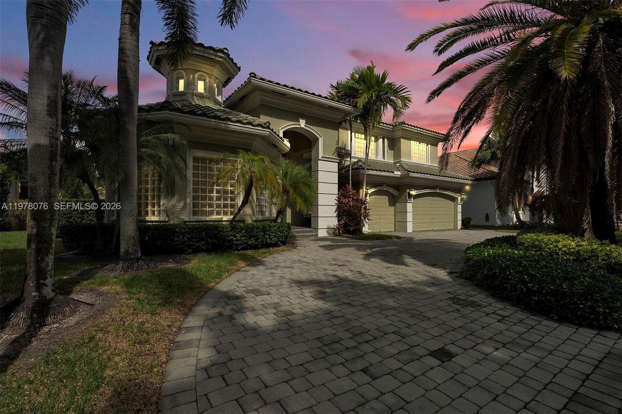 https://bt-photos.global.ssl.fastly.net/miami/1280_boomver_1_A11978076-2.jpg