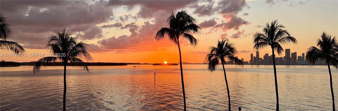 https://bt-photos.global.ssl.fastly.net/miami/1280_boomver_1_A11978123-2.jpg