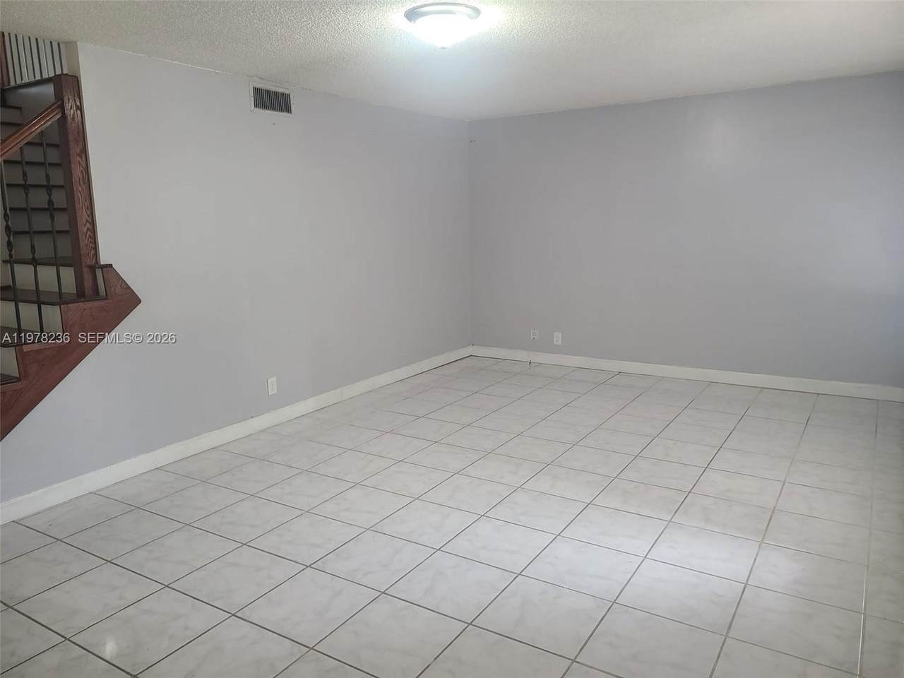 https://bt-photos.global.ssl.fastly.net/miami/1280_boomver_1_A11978236-2.jpg
