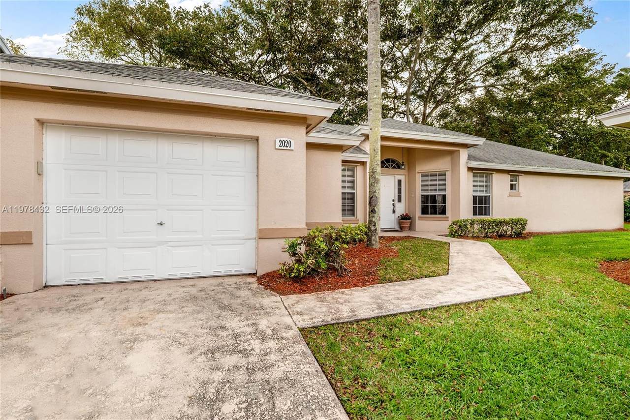 https://bt-photos.global.ssl.fastly.net/miami/1280_boomver_1_A11978432-2.jpg