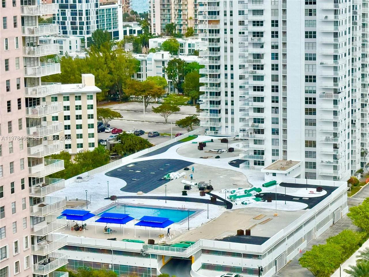 231 174th St - Photo 1