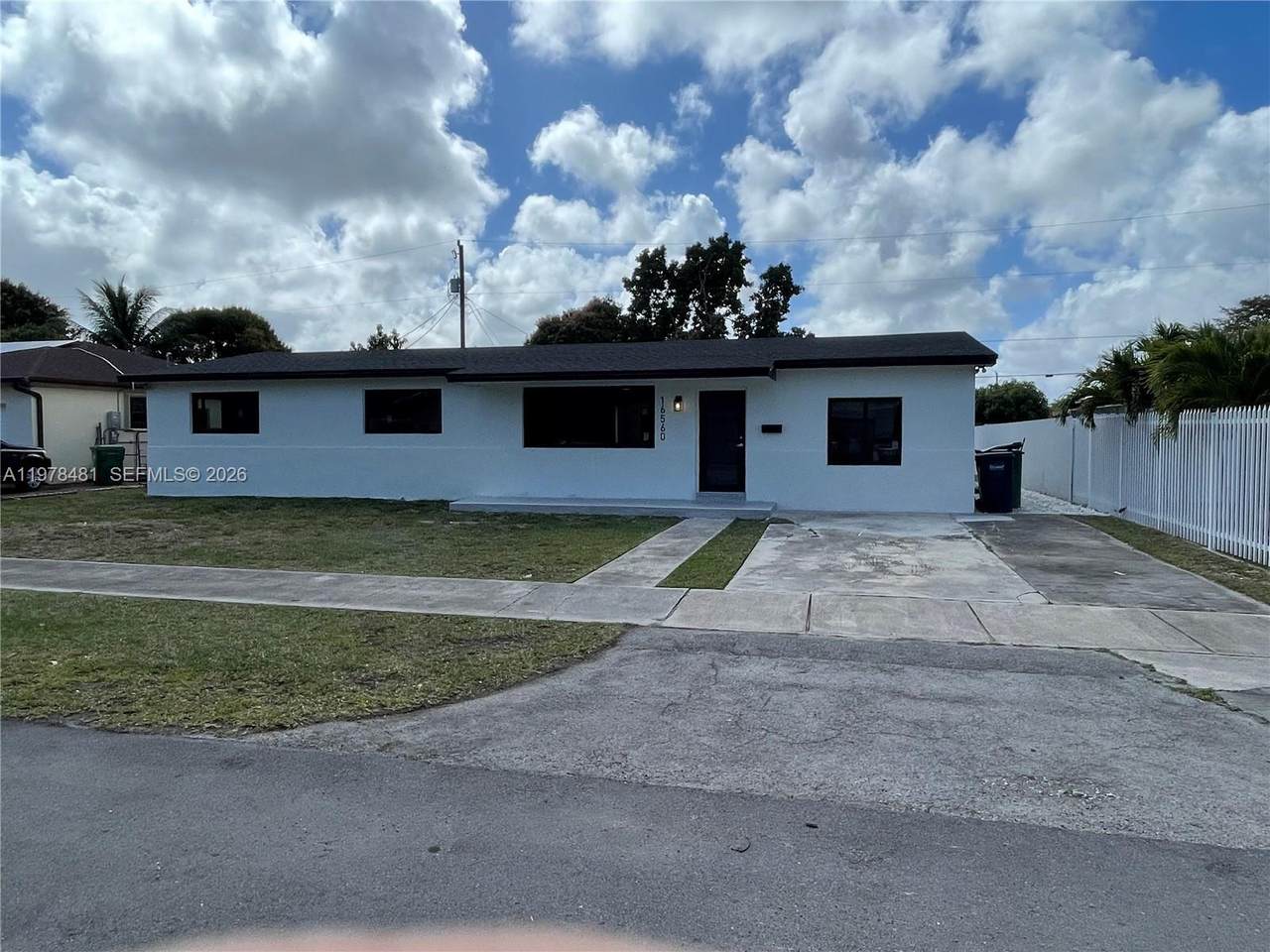 https://bt-photos.global.ssl.fastly.net/miami/1280_boomver_1_A11978481-2.jpg