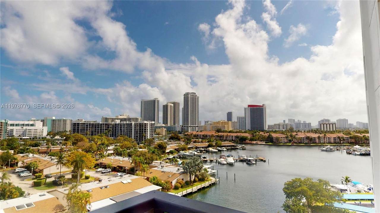 https://bt-photos.global.ssl.fastly.net/miami/1280_boomver_1_A11978770-2.jpg