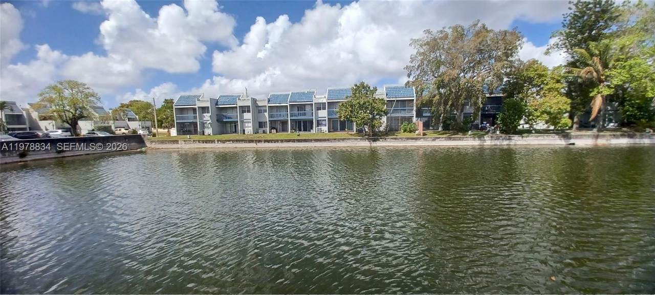 https://bt-photos.global.ssl.fastly.net/miami/1280_boomver_1_A11978834-2.jpg