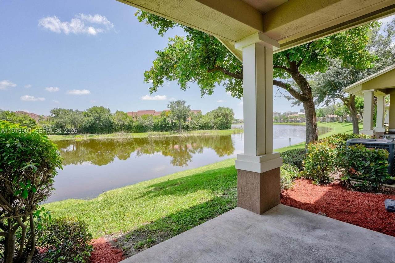 https://bt-photos.global.ssl.fastly.net/miami/1280_boomver_1_A11978900-2.jpg