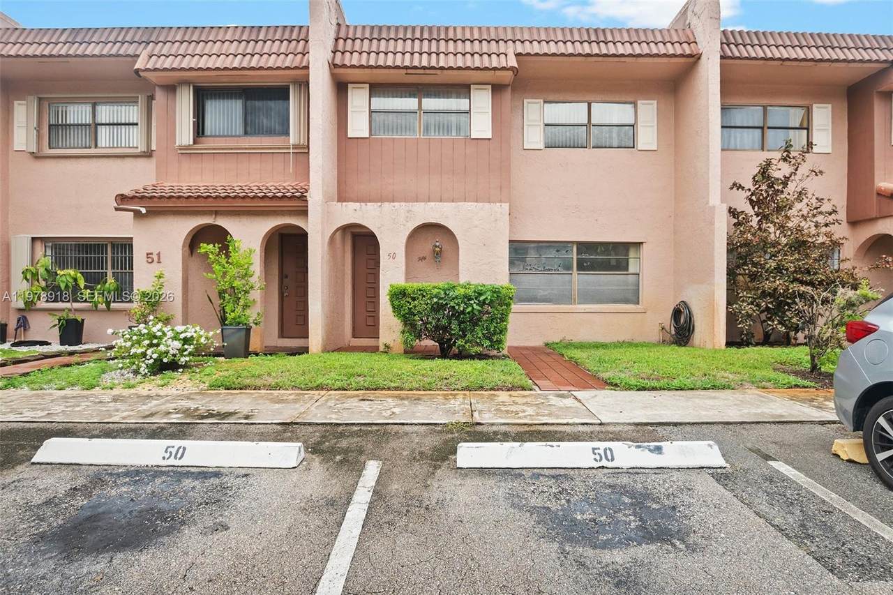 50 Matador Ln - Photo 1