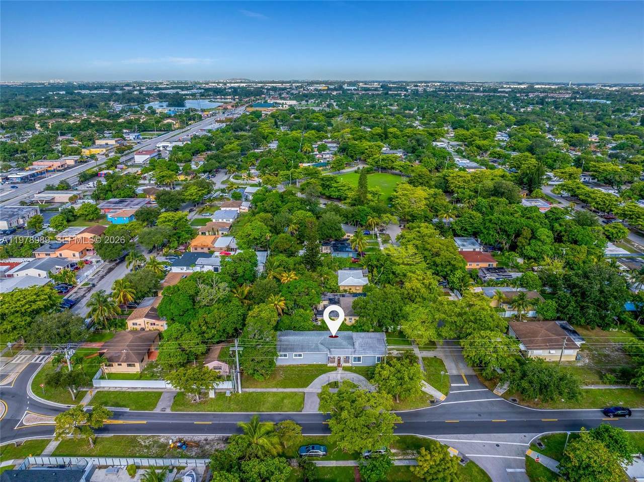 https://bt-photos.global.ssl.fastly.net/miami/1280_boomver_1_A11978989-2.jpg