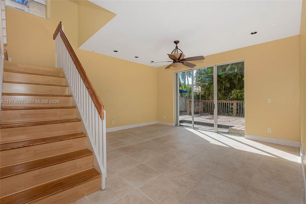 https://bt-photos.global.ssl.fastly.net/miami/1280_boomver_1_A11979077-2.jpg