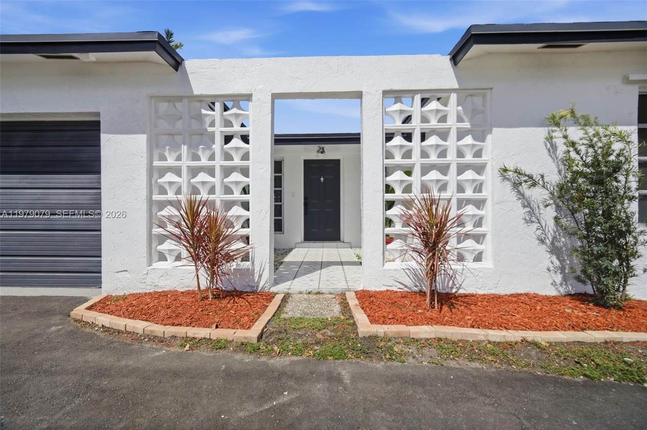 https://bt-photos.global.ssl.fastly.net/miami/1280_boomver_1_A11979079-2.jpg