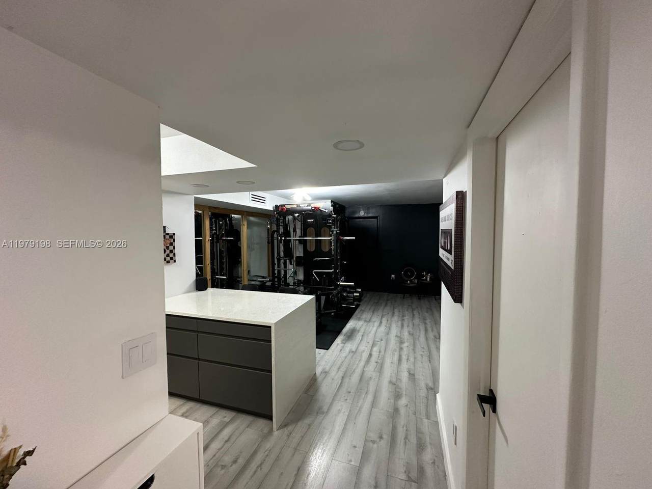 https://bt-photos.global.ssl.fastly.net/miami/orig_boomver_1_A11979198-2.jpg