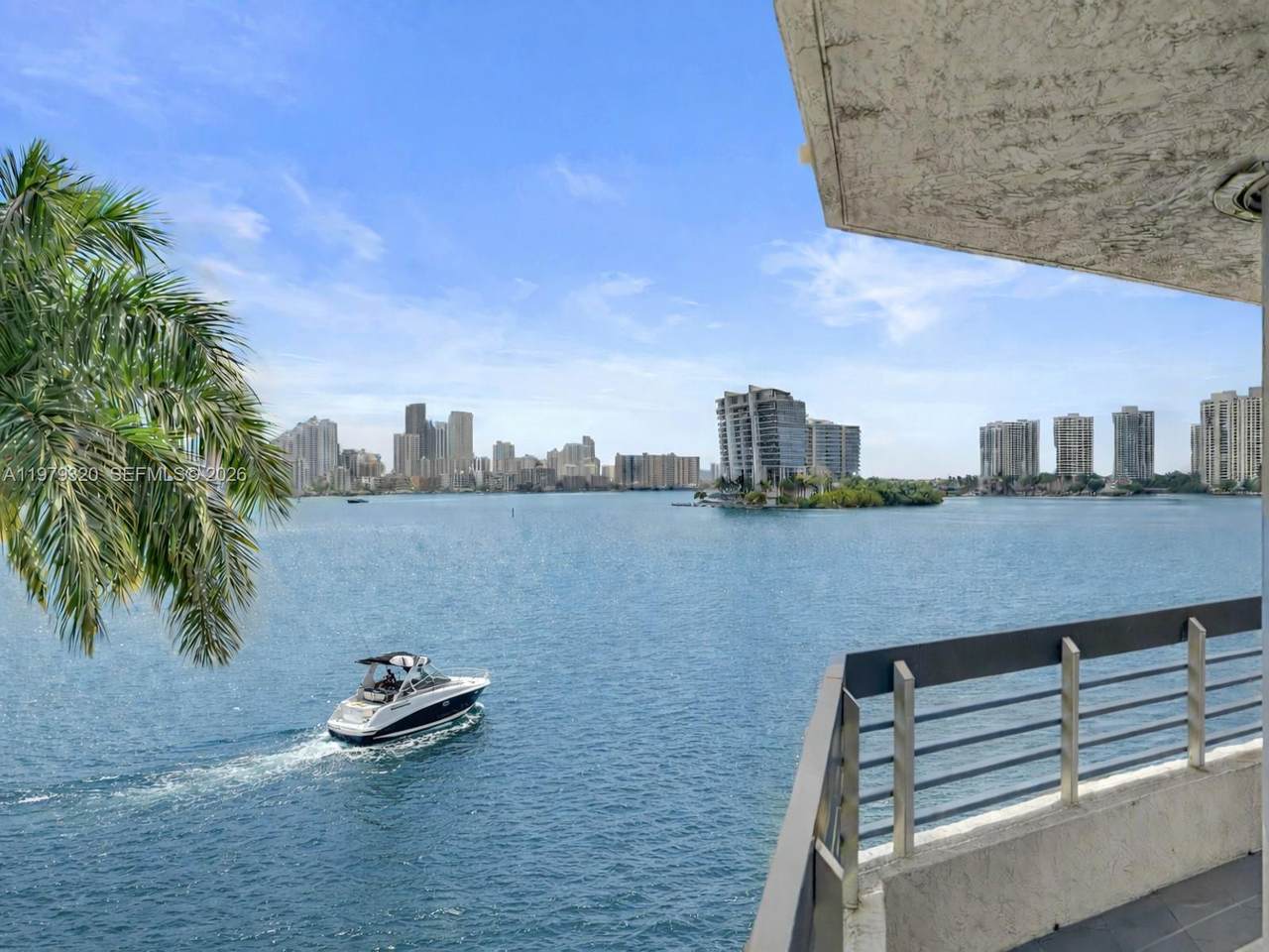 https://bt-photos.global.ssl.fastly.net/miami/1280_boomver_1_A11979320-2.jpg