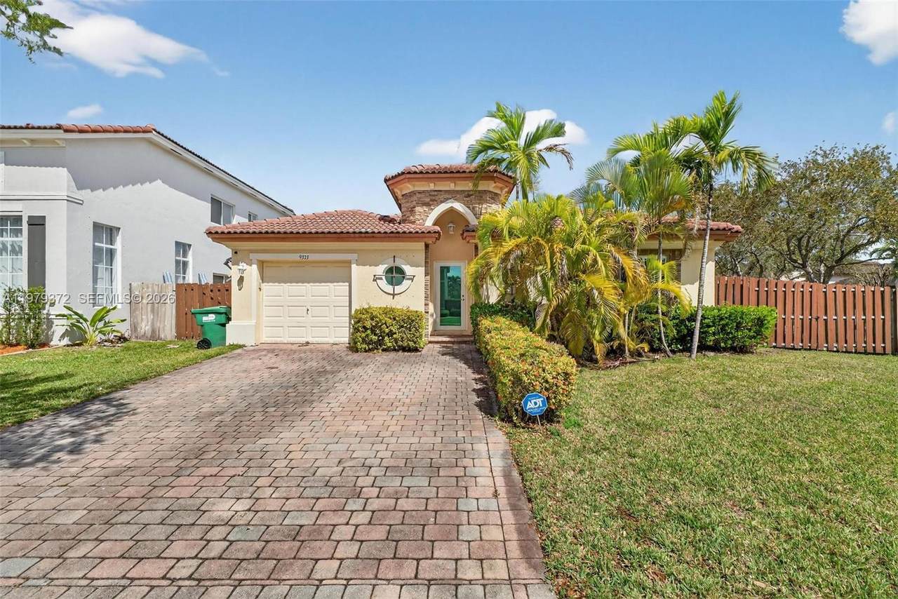 https://bt-photos.global.ssl.fastly.net/miami/1280_boomver_1_A11979372-2.jpg