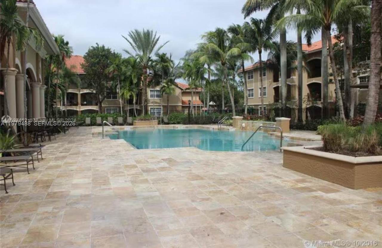 https://bt-photos.global.ssl.fastly.net/miami/1280_boomver_1_A11979488-2.jpg