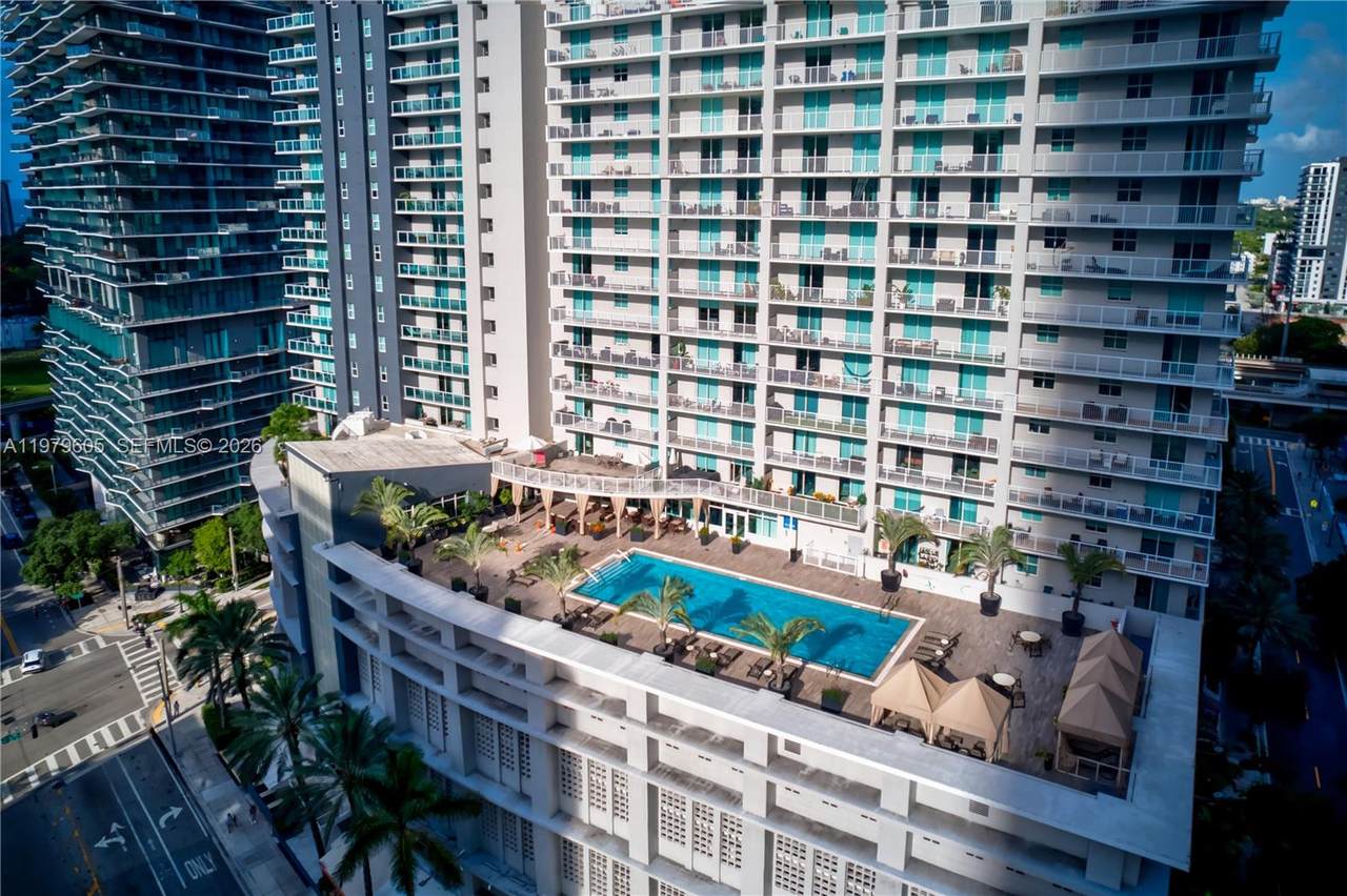 https://bt-photos.global.ssl.fastly.net/miami/1280_boomver_1_A11979605-2.jpg