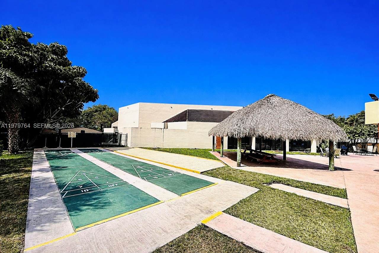 https://bt-photos.global.ssl.fastly.net/miami/1280_boomver_1_A11979764-2.jpg