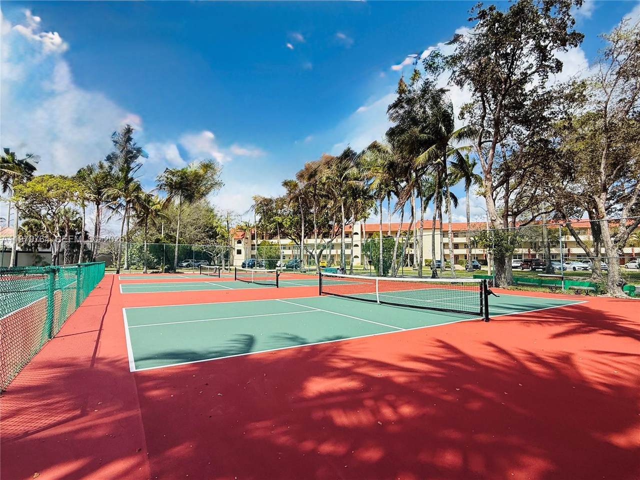 https://bt-photos.global.ssl.fastly.net/miami/1280_boomver_1_A11979764-2.jpg