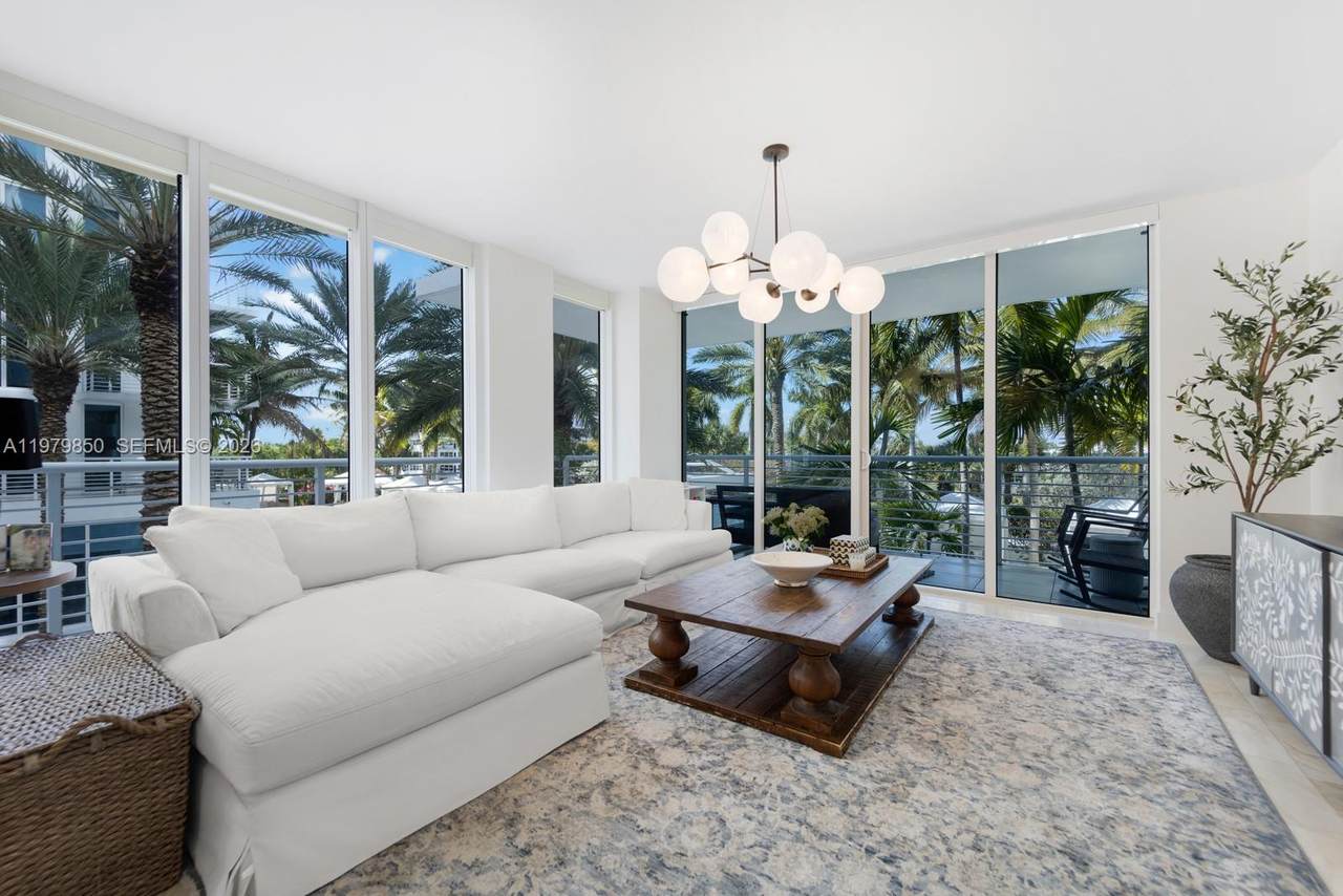 https://bt-photos.global.ssl.fastly.net/miami/1280_boomver_1_A11979850-2.jpg