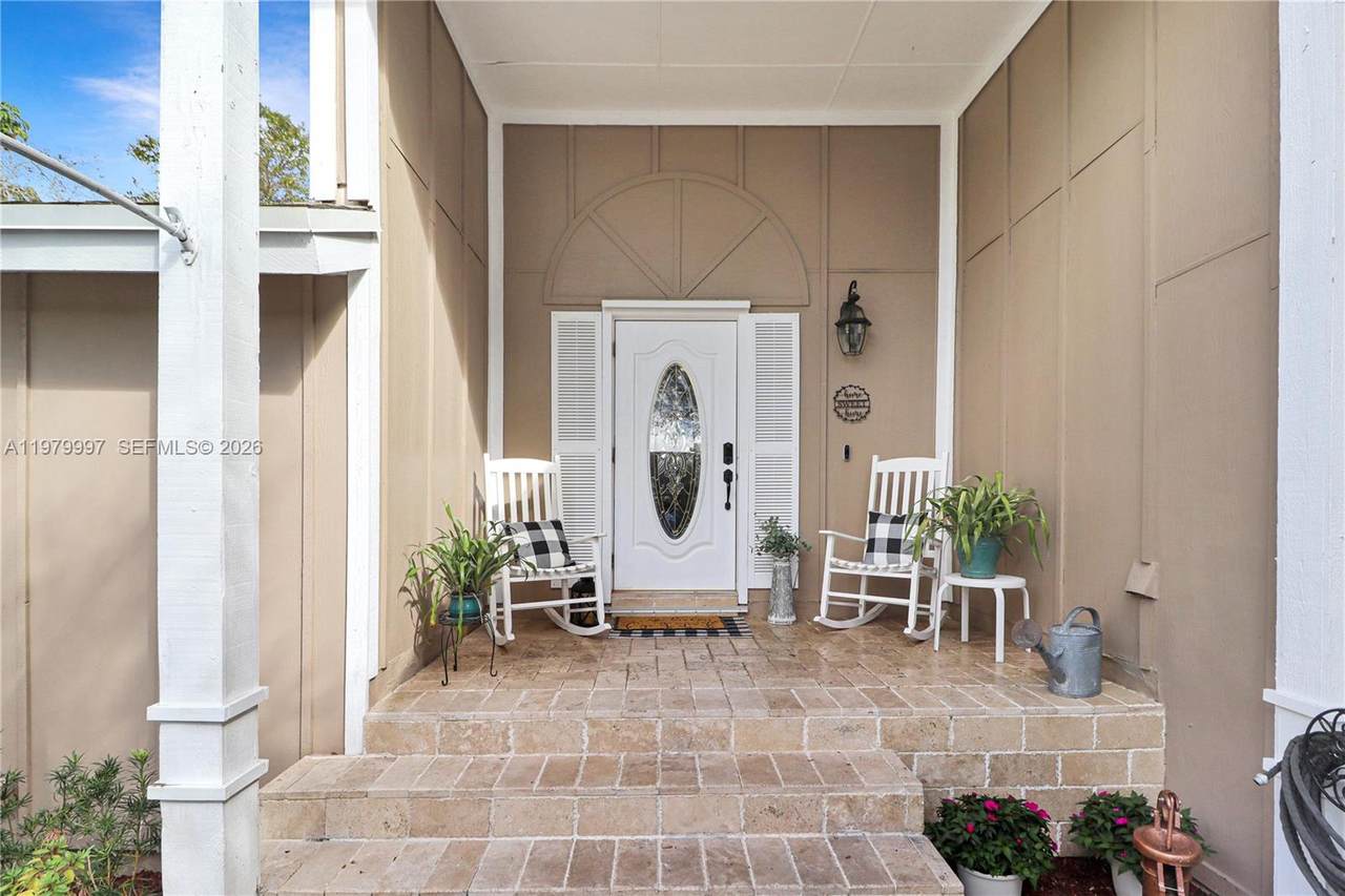 https://bt-photos.global.ssl.fastly.net/miami/1280_boomver_1_A11979997-2.jpg