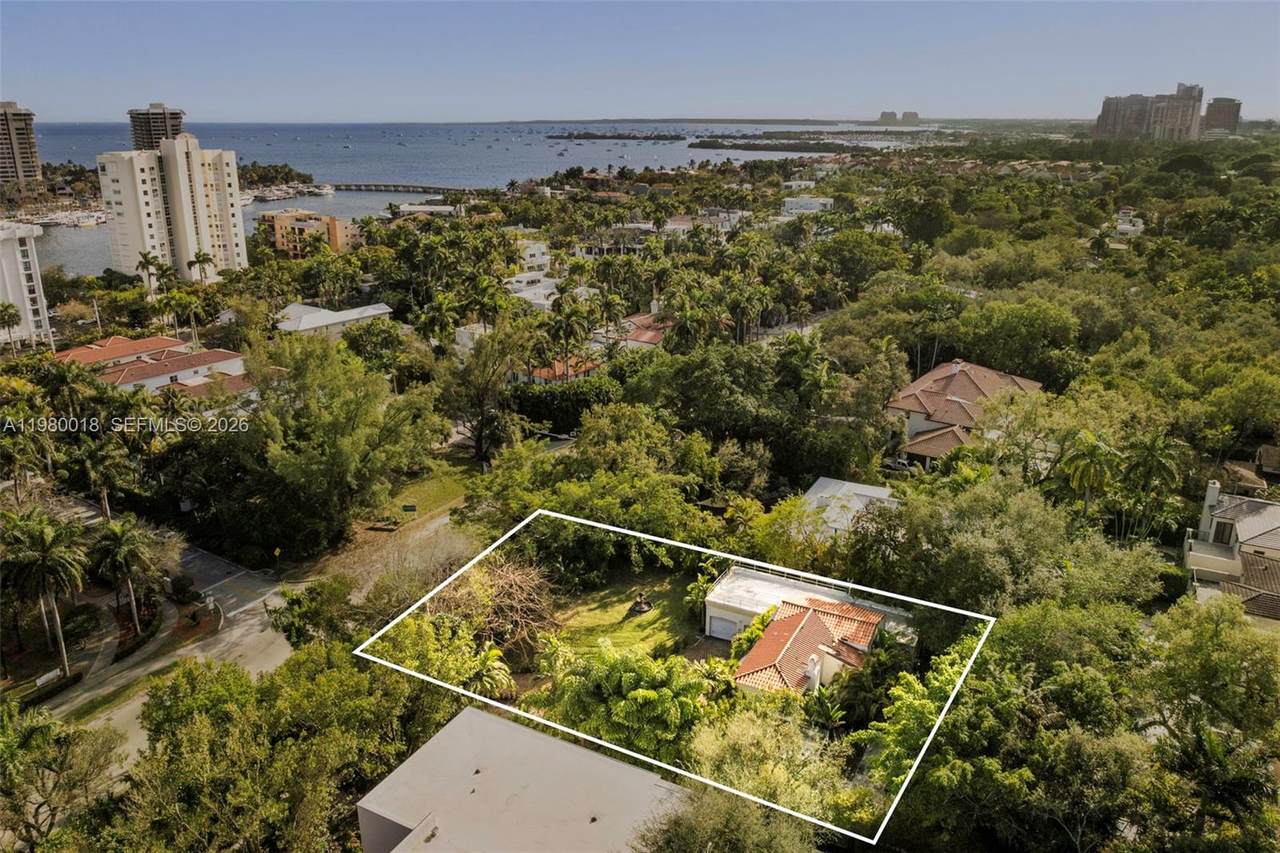 0-1645 Bayshore Dr - Photo 1