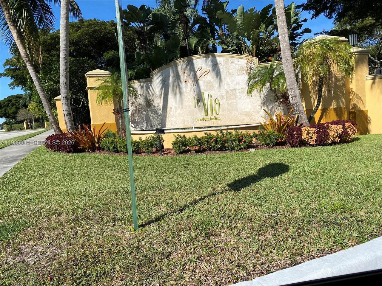 https://bt-photos.global.ssl.fastly.net/miami/1280_boomver_1_A11980045-2.jpg