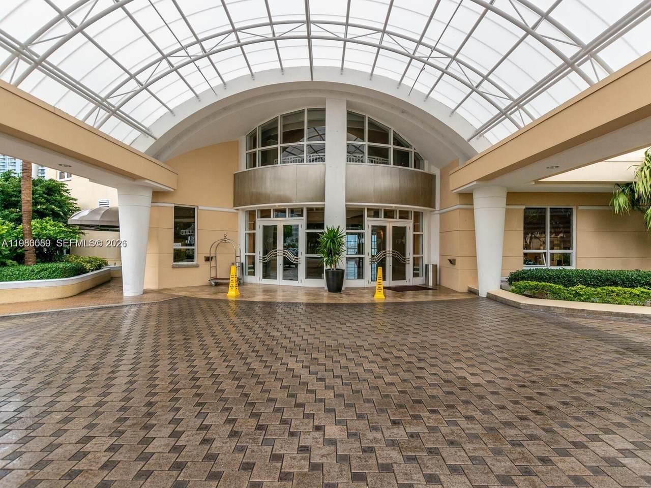 848 Brickell Key Dr - Photo 1