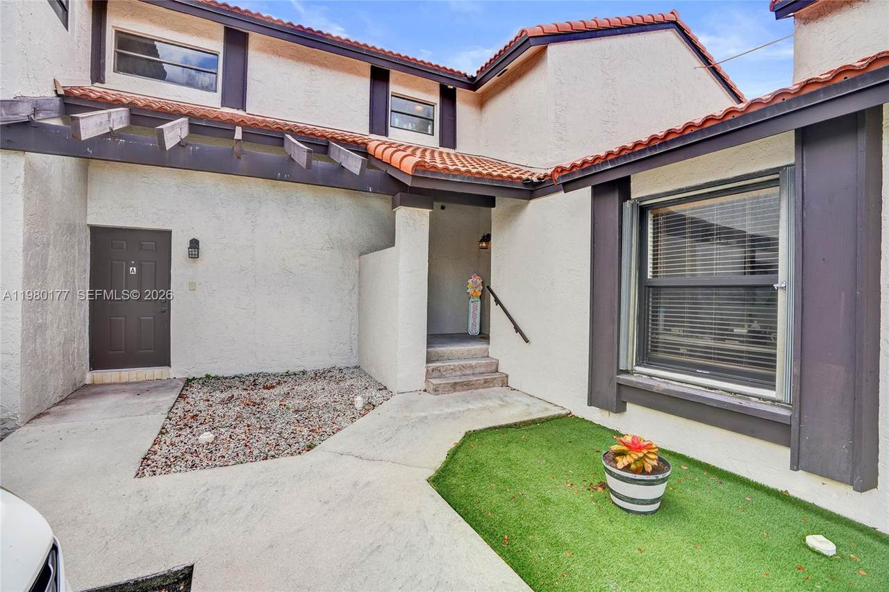 15292 46th Ln Br - Photo 1