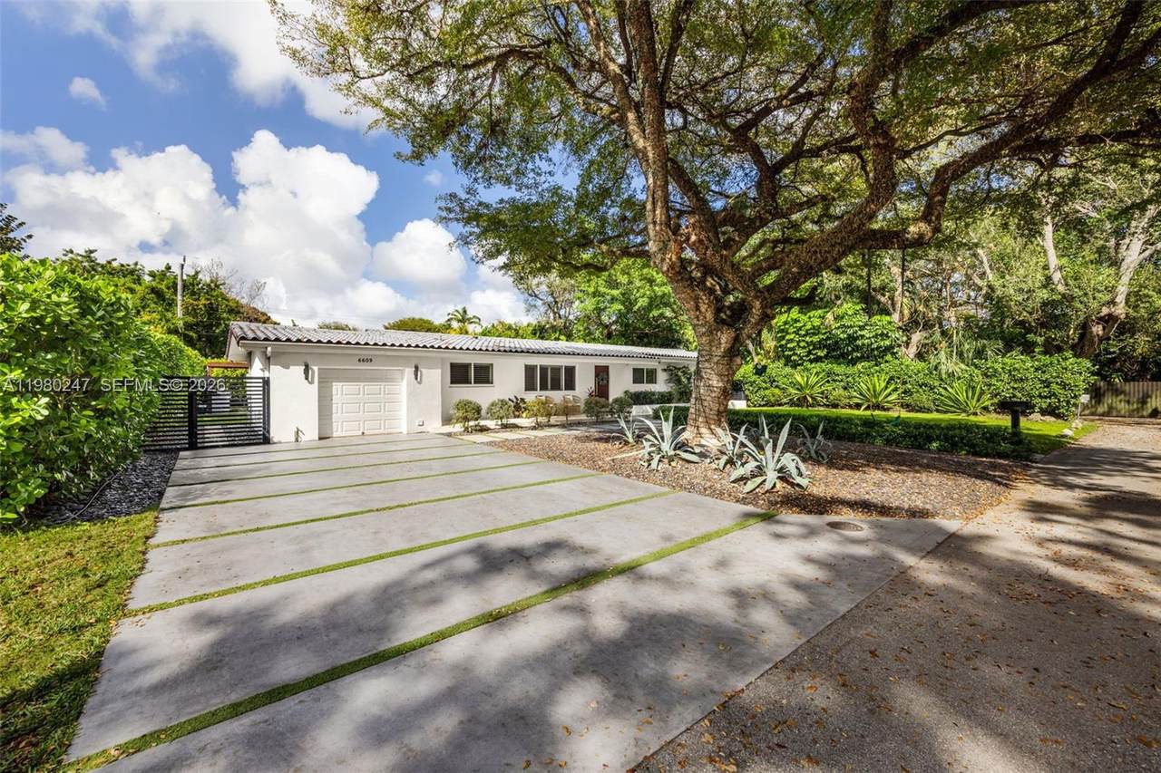 https://bt-photos.global.ssl.fastly.net/miami/1280_boomver_1_A11980247-2.jpg