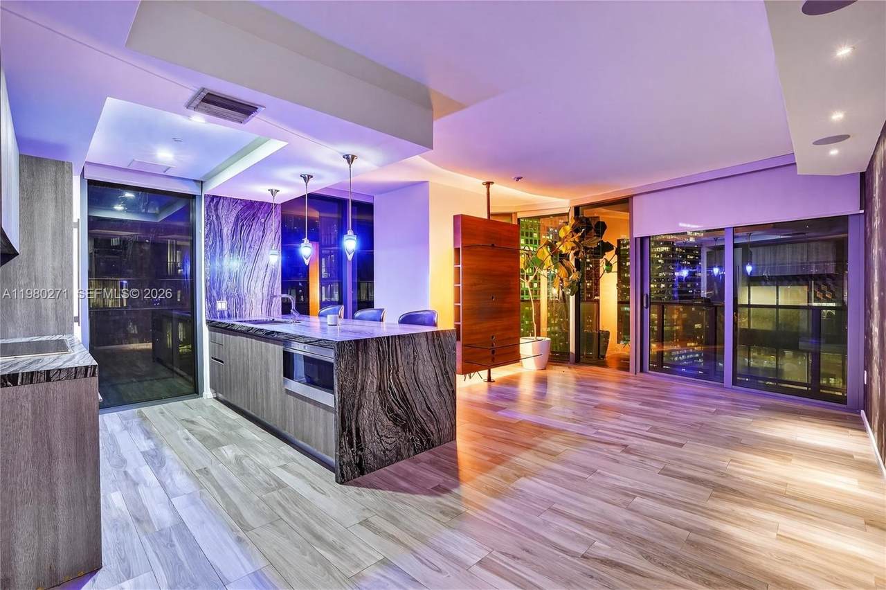 801 Miami Ave - Photo 1