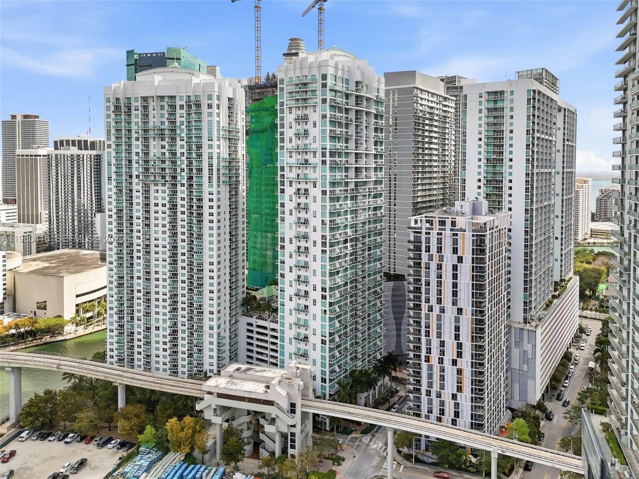 https://bt-photos.global.ssl.fastly.net/miami/1280_boomver_1_A11980415-2.jpg