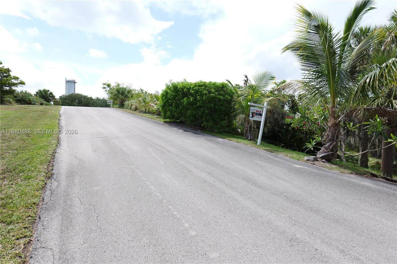 https://bt-photos.global.ssl.fastly.net/miami/1280_boomver_1_A11980488-2.jpg
