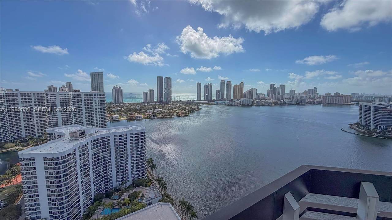 https://bt-photos.global.ssl.fastly.net/miami/1280_boomver_1_A11980536-2.jpg